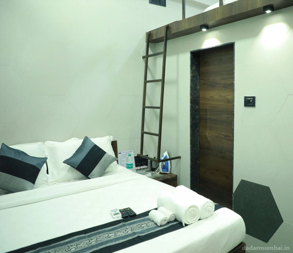 Hotel Rooms Dadar Photo 2