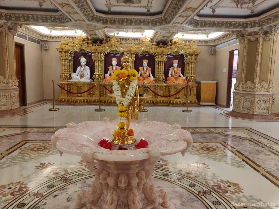 BAPS Shri Swaminarayan Mandir Photo 6