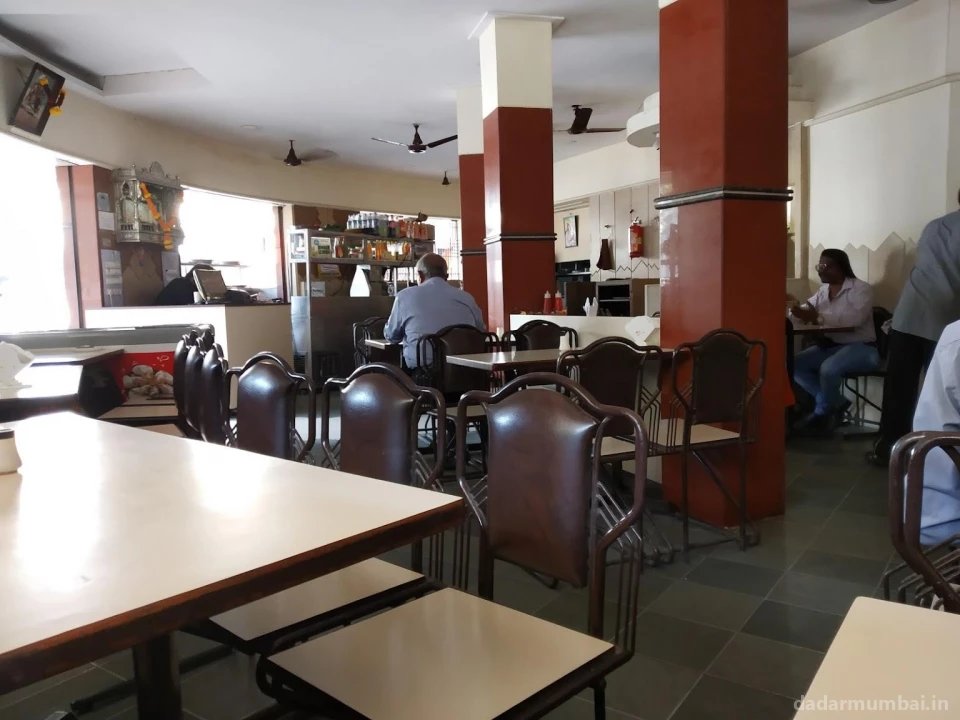 Ashraya Veg Restaurant Photo 2