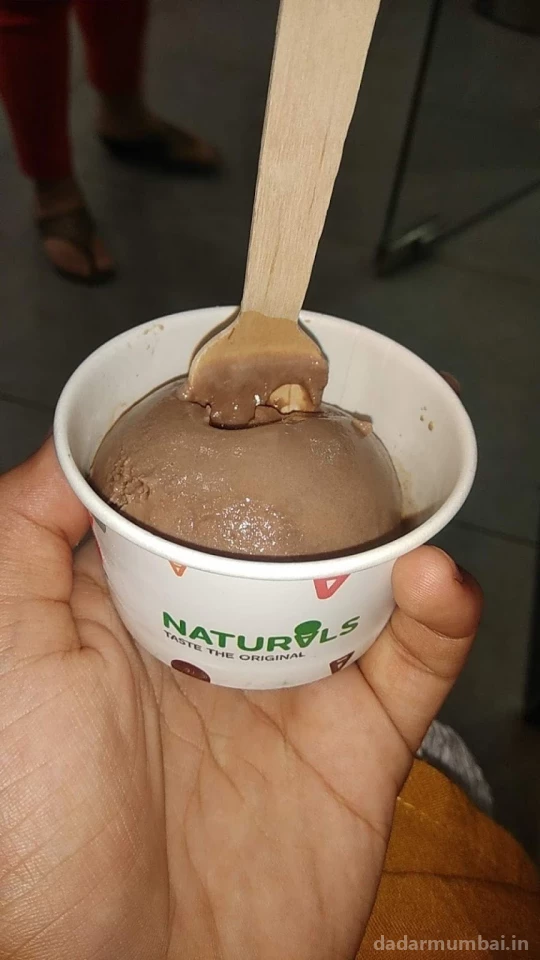 Natural Ice Cream, Parel Photo 3
